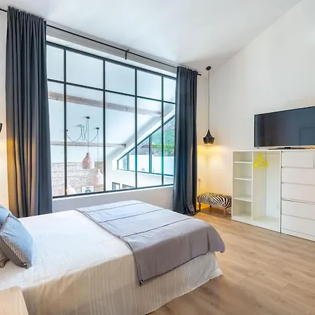 Le Loft De Avec Piscine Privee Et Climatisation Bazus
